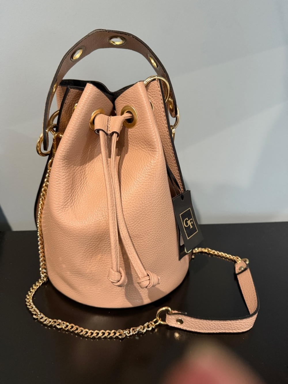 Germán Fuentes Genuine Italian Leather Bucket Bag - Blush Pink